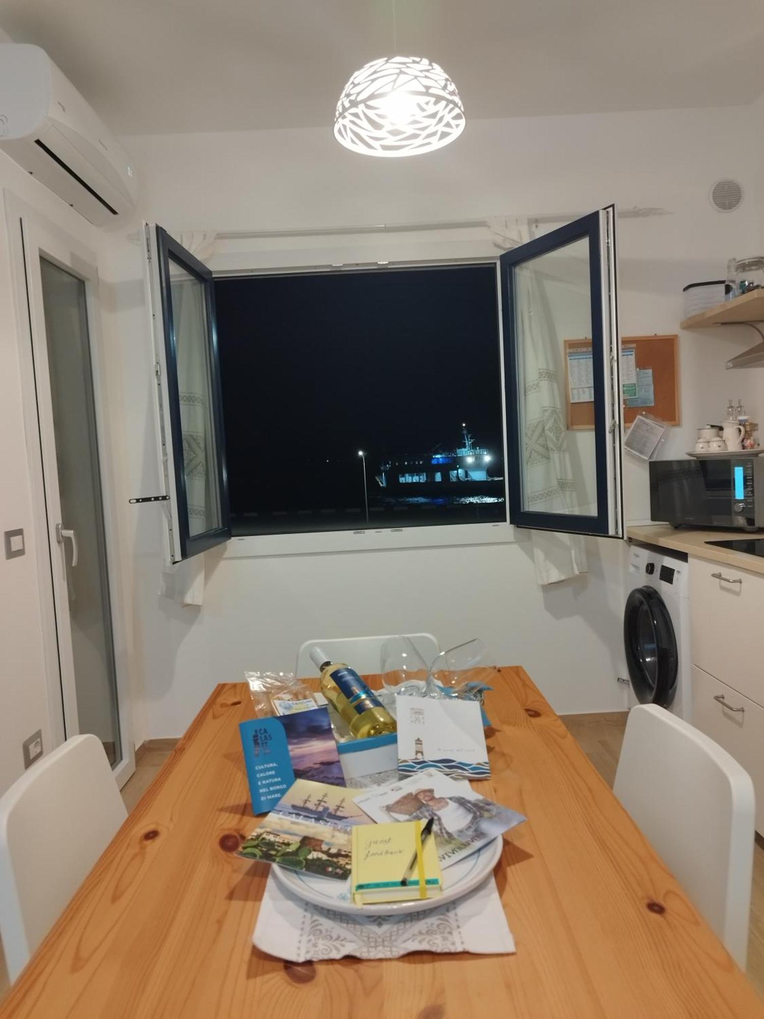 Sky And Sea Apartment Calasetta Dış mekan fotoğraf